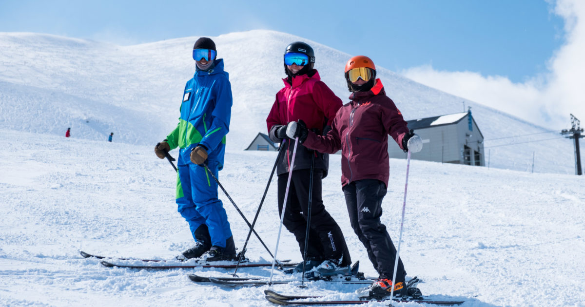 Group Ski & Snowboard Lessons Skye Niseko