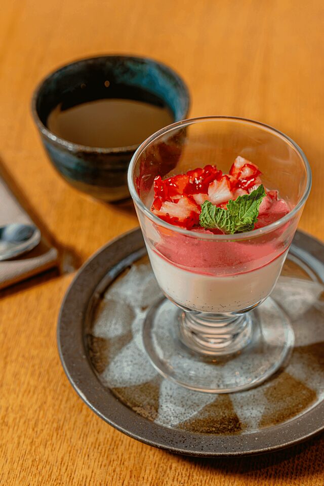 Sake-kasu panna cotta dessert