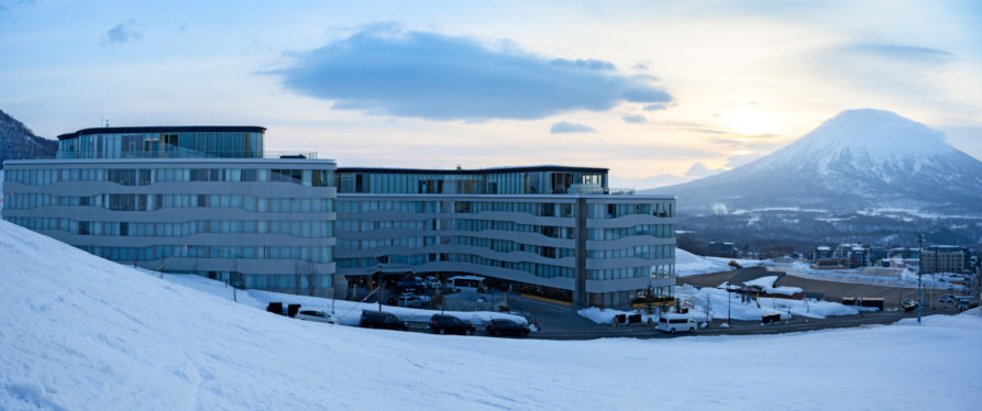 Skye Niseko Exterior Winter Feb 2019 Lr 184