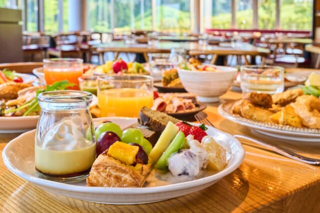 20250610 Kumo Lunch Bread Buffet DSC05021 Lores 307