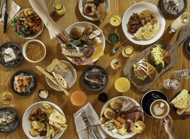 260708 KR Lunch Buffet 14 1