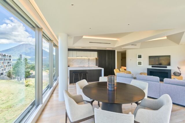 3 Bedroom Summer Living