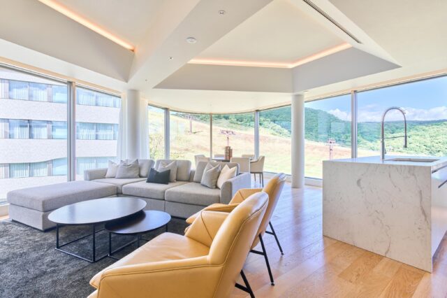 3 bedroom Summer Living Space